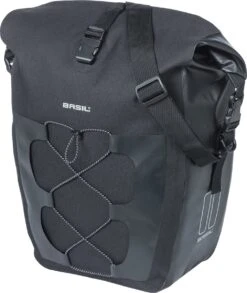 Basil Navigator Enkele Fietstas - M - 12-15 Liter - Waterdicht - Zwart -Winkel Voor Fietsbenodigdheden 1011x1200 1