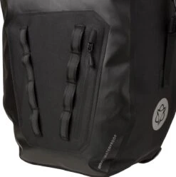 AGU Tech Enkele Fietstas Shelter - Zwart - 21 L - Waterdicht - KLICKfix Module Rail -Winkel Voor Fietsbenodigdheden 1197x1200 1