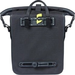 Basil Navigator Enkele Fietstas - M - 12-15 Liter - Waterdicht - Zwart -Winkel Voor Fietsbenodigdheden 1200x1200 176