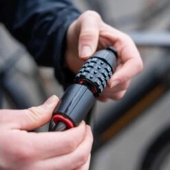 BBB Cycling CodeLock Coil Cable Fietsslot - Kabelslot Fiets Cijferslot - Zwart - 180 X 1,5 Cm - BBL-45 -Winkel Voor Fietsbenodigdheden 1200x1200 211