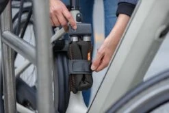 AXA Foldable 800 Vouwslot - Fietsslot - Met Houder - 100 Cm - Zwart -Winkel Voor Fietsbenodigdheden 1200x800 97