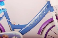 Disney Frozen 2 Kinderfiets - Meisjes - 16 Inch - Blauw - Twee Handremmen -Winkel Voor Fietsbenodigdheden 1200x802 4