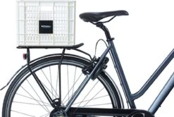 Basil Fietskrat M - Medium - 29.5 Liter - Wit -Winkel Voor Fietsbenodigdheden 1200x808 2