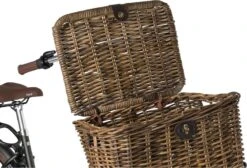 Fastrider Sera Rotan Fietsmand - Bruin - 26L - Handgemaakt - Met Klep -Winkel Voor Fietsbenodigdheden 1200x818 7