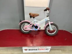 Supersuper Little Miss - Kinderfiets - Meisjesfiets - 16 Inch - Wit 18 Supersuper Little Miss - Kinderfiets - Meisjesfiets - 16 Inch - Wit -Winkel Voor Fietsbenodigdheden 1200x900 2