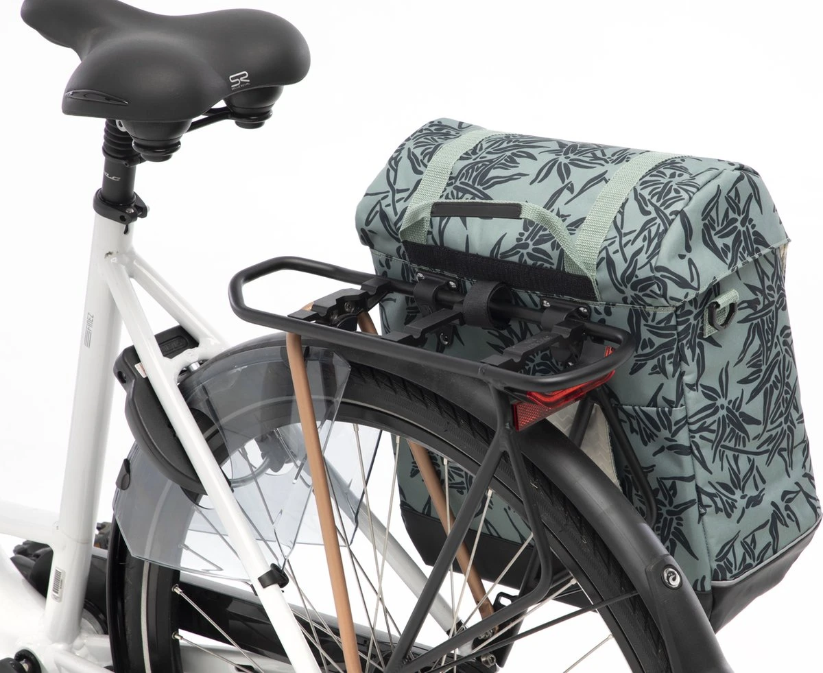 New Looxs Alba Single Bamboo Enkele Fietstas - Afneembaar - 21 Liter - Groen 9 New Looxs Alba Single Bamboo Enkele Fietstas - Afneembaar - 21 Liter - Groen - Afbeelding 7