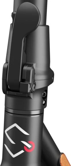 Sharp KS1AEU-B Elektrische Step - 8.5 Inch - 350W - 25km/h - Actieradius Max. 25km - Ingebouwd Display - Appbediening -Winkel Voor Fietsbenodigdheden 519x1200 2