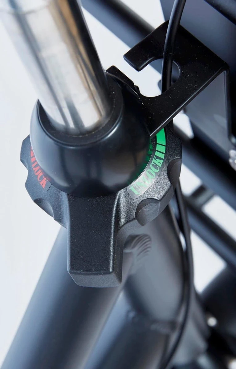 Cortina U4 - Stadsfiets - D50 - Jet Black Matt - R3 8 Cortina U4 - Stadsfiets - D50 - Jet Black Matt - R3 - Afbeelding 6