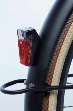 Cortina U4 - Stadsfiets - D50 - Jet Black Matt - R3 18 Cortina U4 - Stadsfiets - D50 - Jet Black Matt - R3 -Winkel Voor Fietsbenodigdheden 790x1200 1