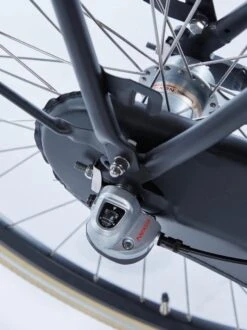 Cortina U4 - Stadsfiets - D50 - Jet Black Matt - R3 23 Cortina U4 - Stadsfiets - D50 - Jet Black Matt - R3 -Winkel Voor Fietsbenodigdheden 899x1200 1