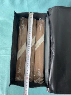 BayNL- Waterdicht - Dubbele - Bisonyl - Fietstas- Reflectoren - Zwart – 34cmX16.2cmX32cm=35 Liter -Winkel Voor Fietsbenodigdheden 899x1200 10