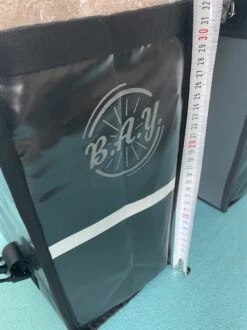 BayNL- Waterdicht - Dubbele - Bisonyl - Fietstas- Reflectoren - Grijs En Rood – 34cmX16.2cmX32cm=35 Liter 38 BayNL- Waterdicht - Dubbele - Bisonyl - Fietstas- Reflectoren - Grijs En Rood – 34cmX16.2cmX32cm=35 Liter -Winkel Voor Fietsbenodigdheden 899x1200 5