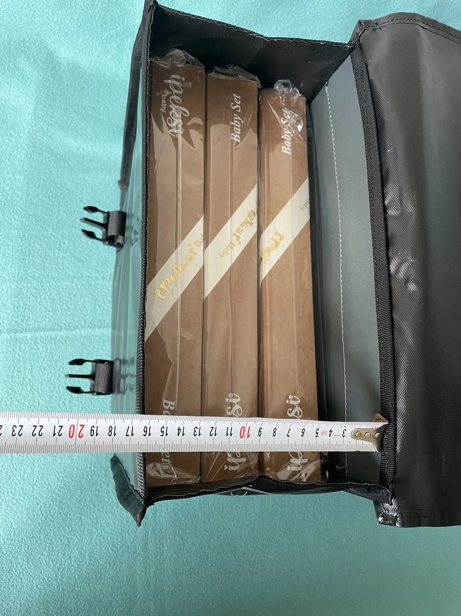 BayNL- Waterdicht - Dubbele - Bisonyl - Fietstas- Reflectoren - Grijs En Rood – 34cmX16.2cmX32cm=35 Liter 20 BayNL- Waterdicht - Dubbele - Bisonyl - Fietstas- Reflectoren - Grijs En Rood – 34cmX16.2cmX32cm=35 Liter - Afbeelding 18