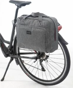 New Looxs Nova Postino Enkele Fietstas - Afneembaar - 15 Inch Laptopvak - 18 Liter - Zwart -Winkel Voor Fietsbenodigdheden 998x1200 2